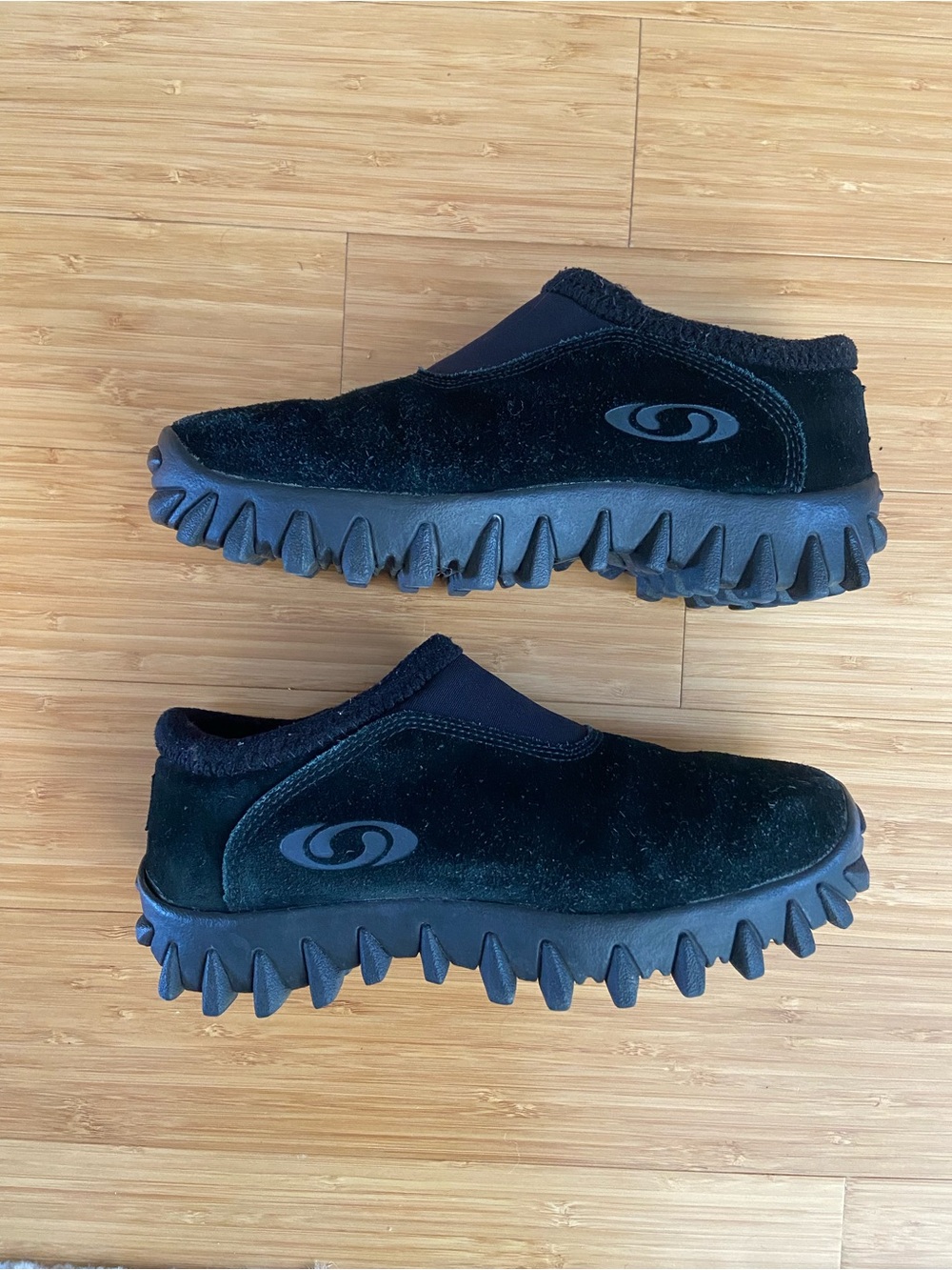 Black Salomon OG Snow Clogs